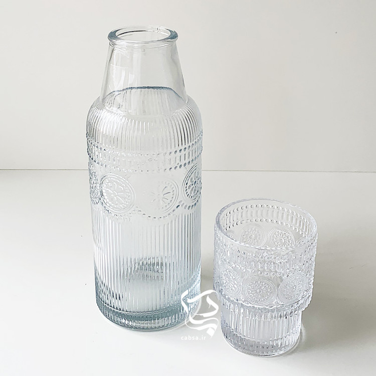 پارچ شب بلوری با لیوان ست بلور ضخیم وارداتی در ۴ طرح مختلف، مناسب برای استفاده روزمره و پذیرایی شیک.