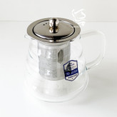 ست قوری و شات پیرکس برند دلی گلس، شامل یک قوری ۶۰۰ میلیلیتری و ۶ فنجان پیرکس مقاوم، با طراحی شیک و مناسب برای سرو چای و دمنوش.