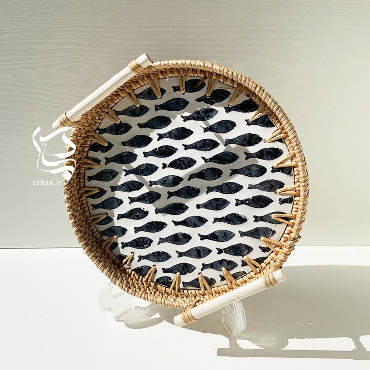 سینی حصیری راتان متوسط با دسته و کف صدفکاری برند English Home