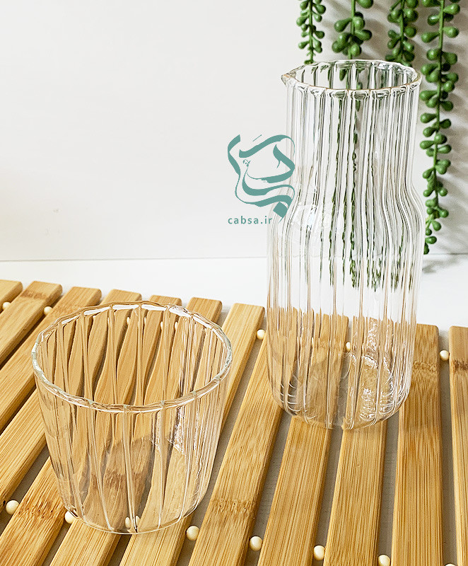 پارچ شب پیرکس طرح شیاردار وارداتی با لیوان – پارچ پیرکس شفاف مقاوم مناسب سرو نوشیدنی