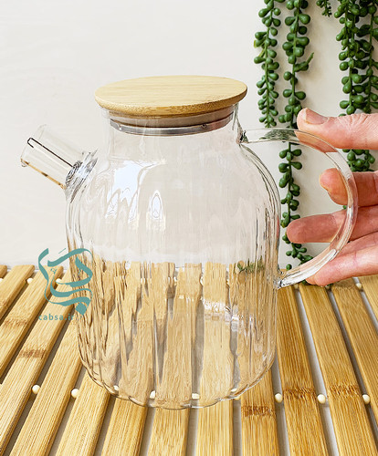 قوری پیرکس شیاردار ۱۸۰۰ میل درب بامبو – نمای اصلی