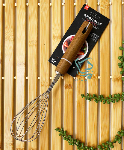 همزن دستی دسته چوبی بامبو شنگیا – نمای اصلی