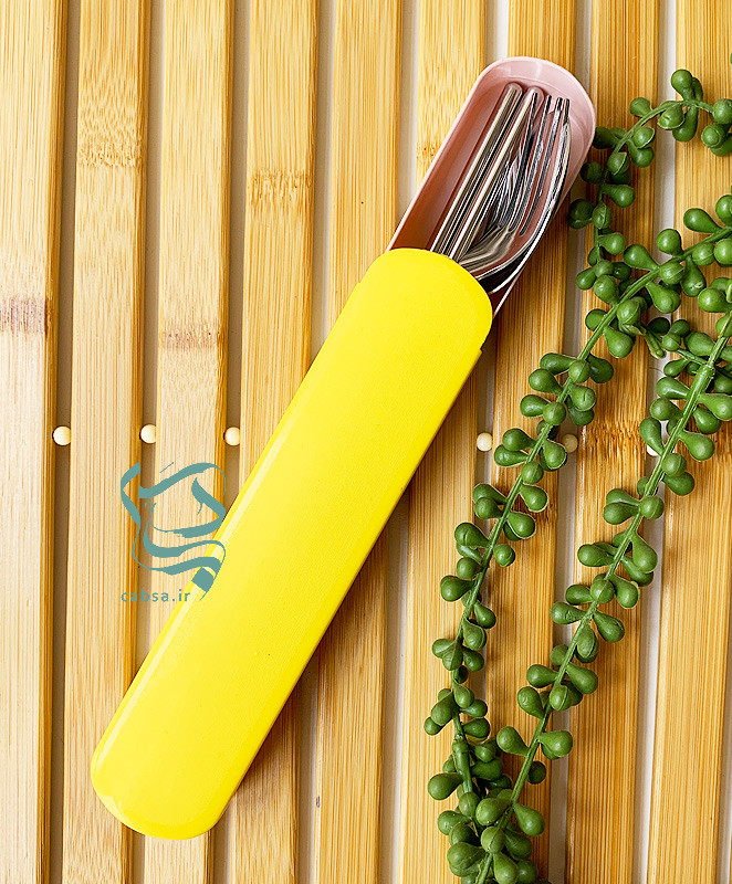 قاشق و چنگال مسافرتی جمعوجور برای پیکنیک