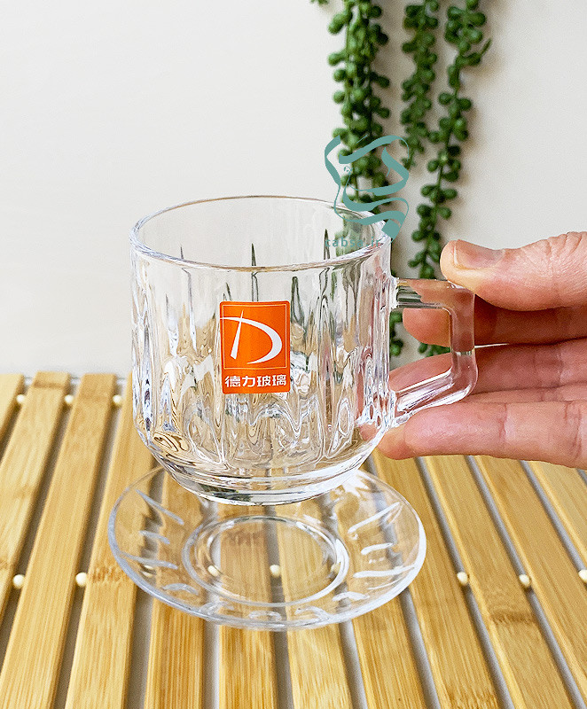 سرویس 12 تکه فنجان و نعلبکی برند Deli