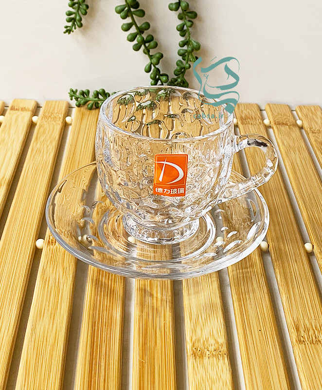 سرویس پذیرایی فنجان و نعلبکی دلی